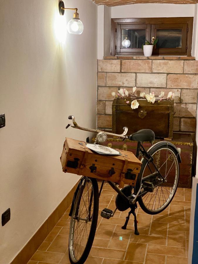 B&B Stazione Don Camillo Brescello Exterior photo